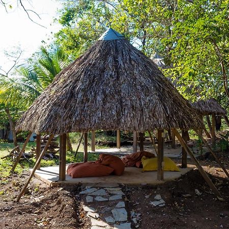 La Choza Playa Venao Hostel Ngoại thất bức ảnh