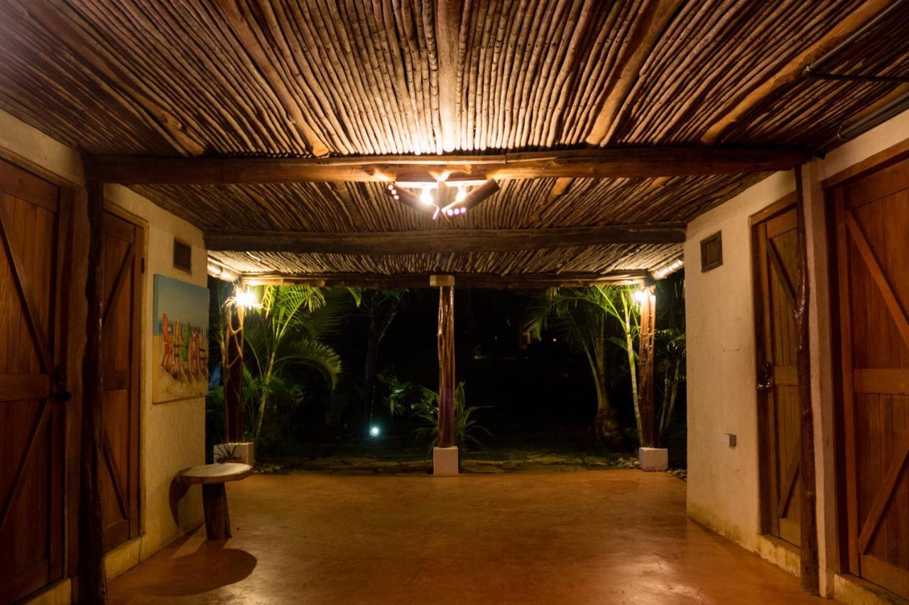 La Choza Playa Venao Hostel Ngoại thất bức ảnh